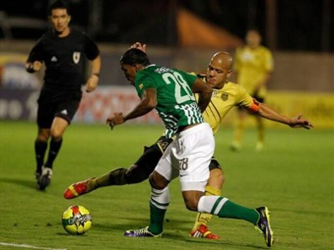Junior y Nacional, ganadores en el cuadrangular A