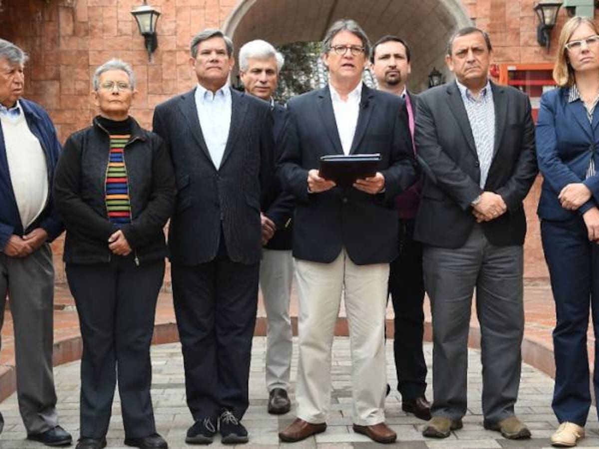 Esperamos que el candidato que gane de continuidad a diálogos de paz: Eln