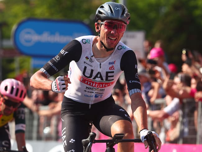 Brandon McNulty se quedó con la etapa 15 del Giro de Italia 2023. (Photo by Luca Bettini / AFP) (Photo by LUCA BETTINI/AFP via Getty Images)