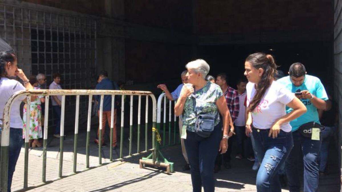 En las tres primeras horas de las elecciones votaron más de 93 mil personas