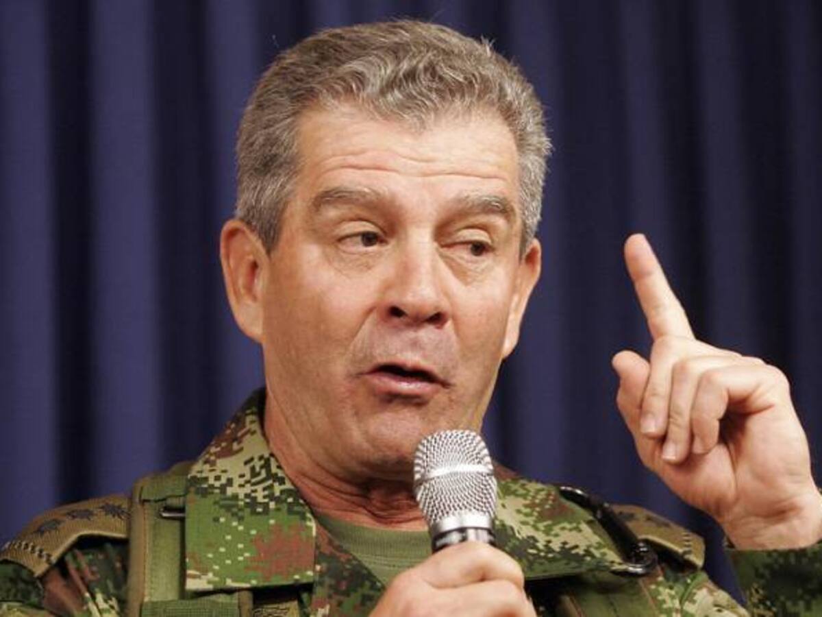 Piden acelerar investigaciones contra el general (r) Mario Montoya por falsos positivos