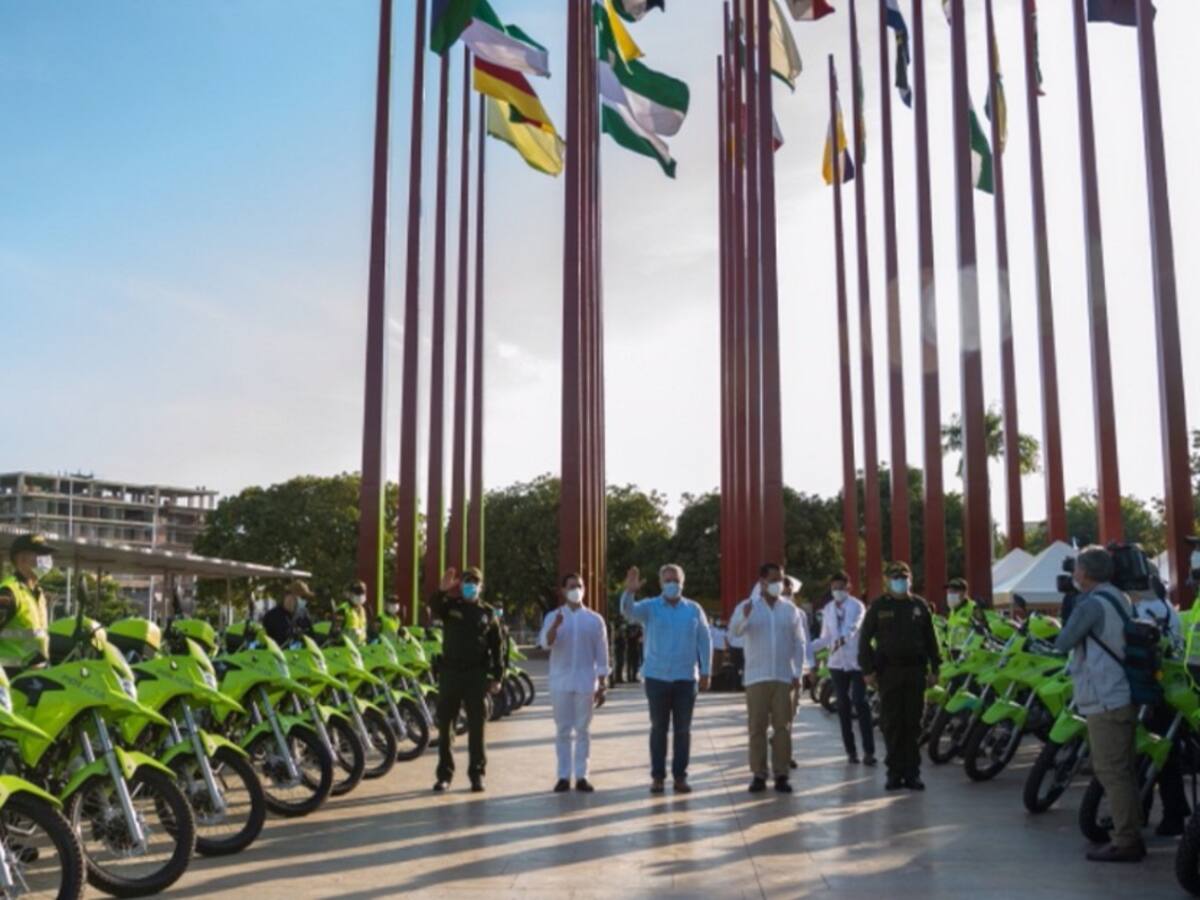 MinInterior entregó 200 motos para la seguridad del Cesar