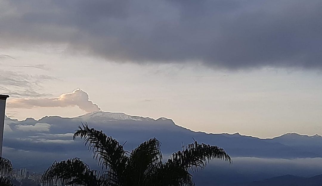 Panorámica del Volcán Nevado del Ruíz