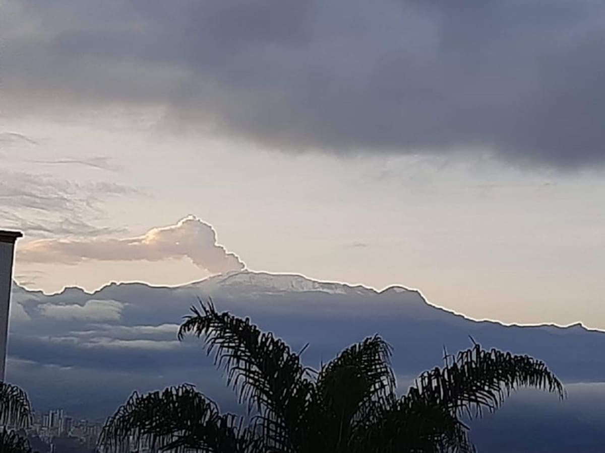 Tenga en cuenta las recomendaciones cuando esté cayendo ceniza volcánica