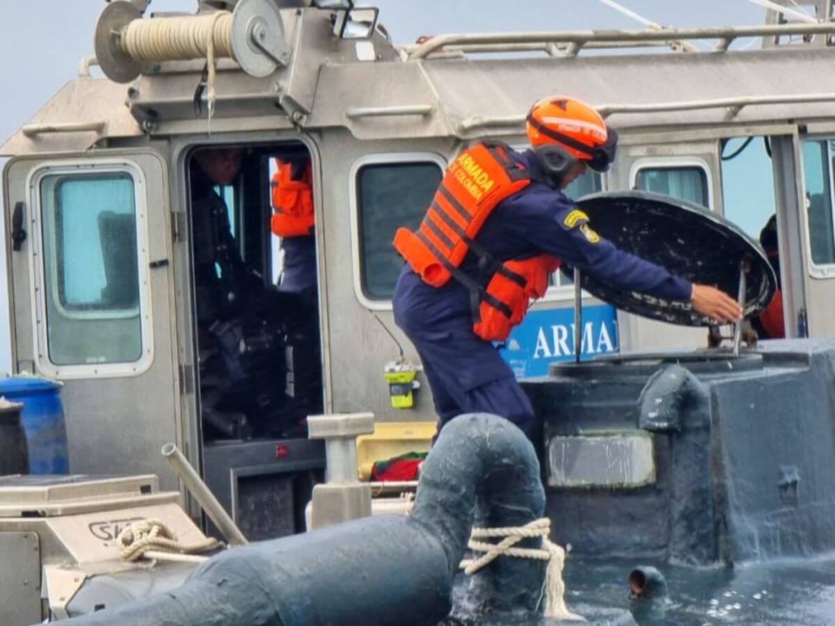 Decomisan semisumergible con cuatro toneladas de Coca