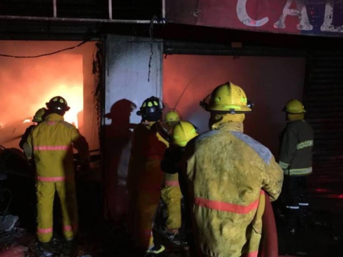 Voraz incendio en el centro de Neiva