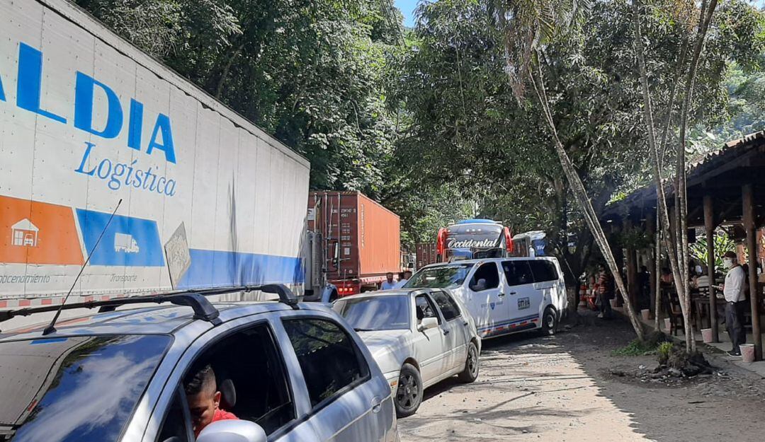 Pare y siga en la vía Medellín - Manizales