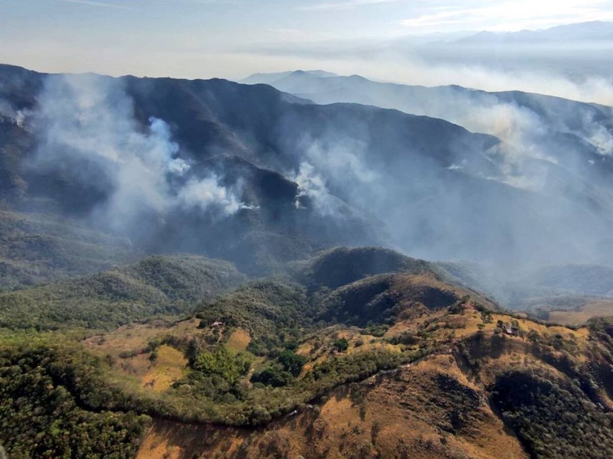 17 incendios activos en el país: UNGRD intensifica acciones