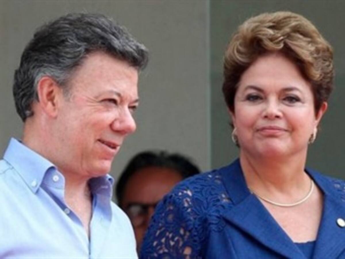 Santos y Dilma repasaron la agenda bilateral, antes del partido