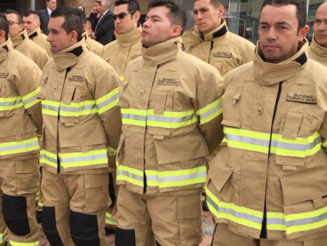 Bomberos de Bogotá viajarán a México para apoyar labores de rescate