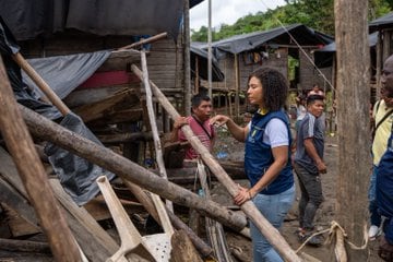 Las ayudas incluyeron alimentos y kits de emergencias. Foto: Gobernación de Chocó.