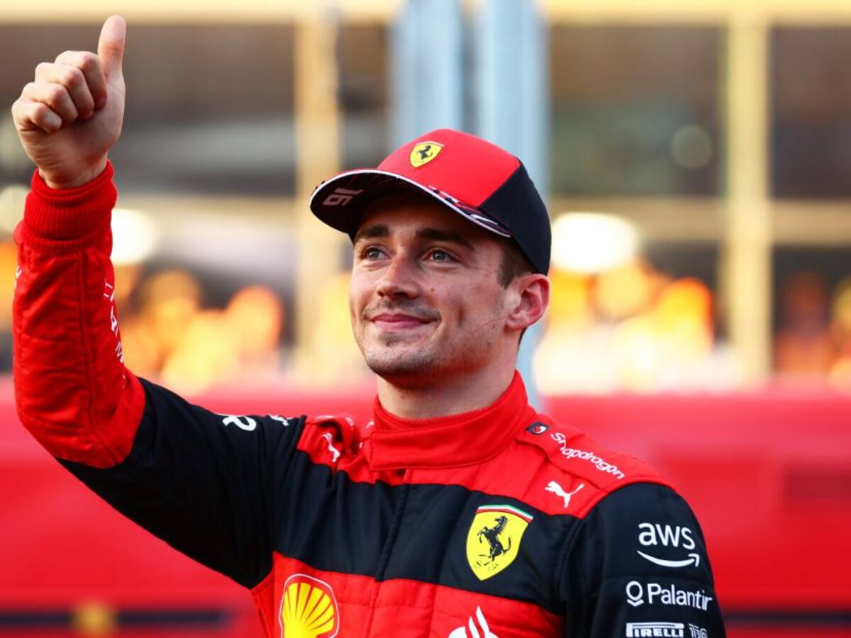 Charles Leclerc renueva contrato con Ferrari