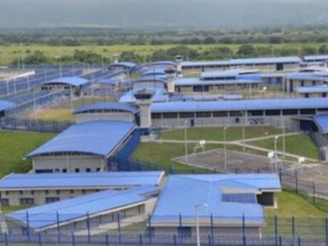 Vecinos de cárcel Picaleña confirman presencia de “extraños” en el sector