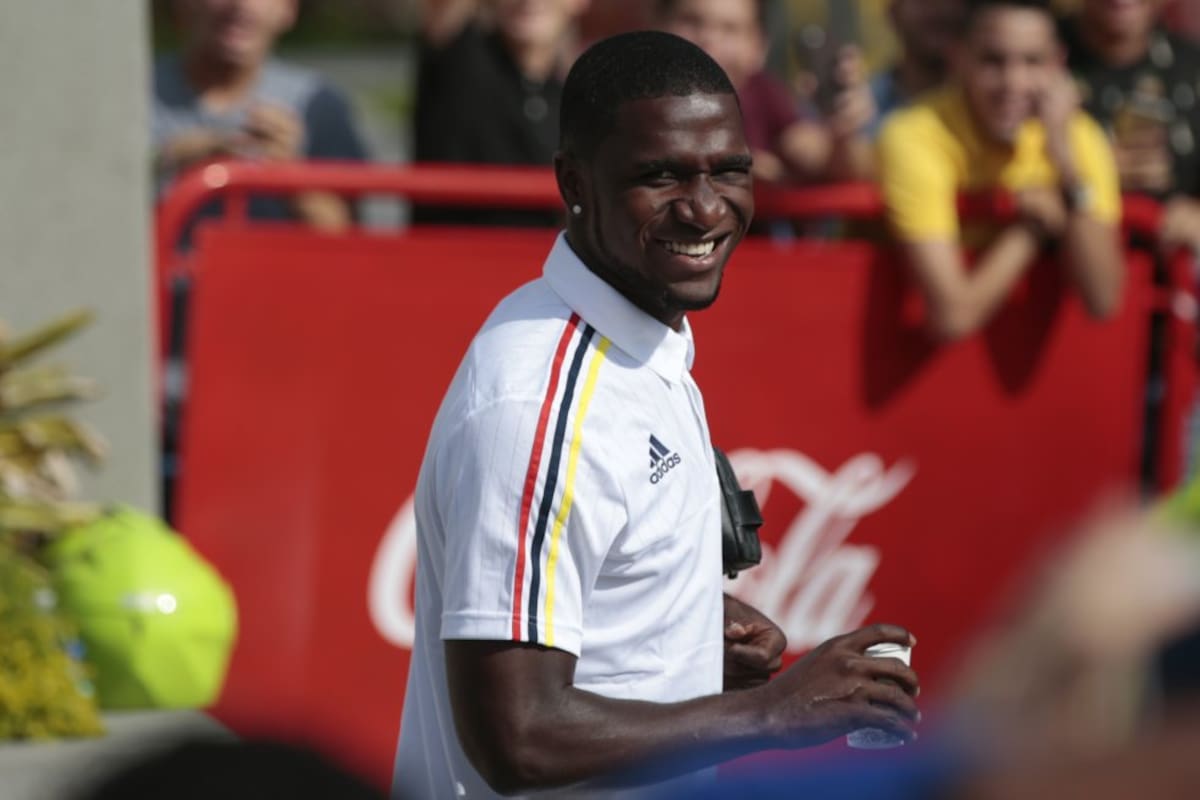 Cristian Zapata, caucano de 29 años, defensa central del Milán, es uno de los defensores preseleccionados para la Copa América.