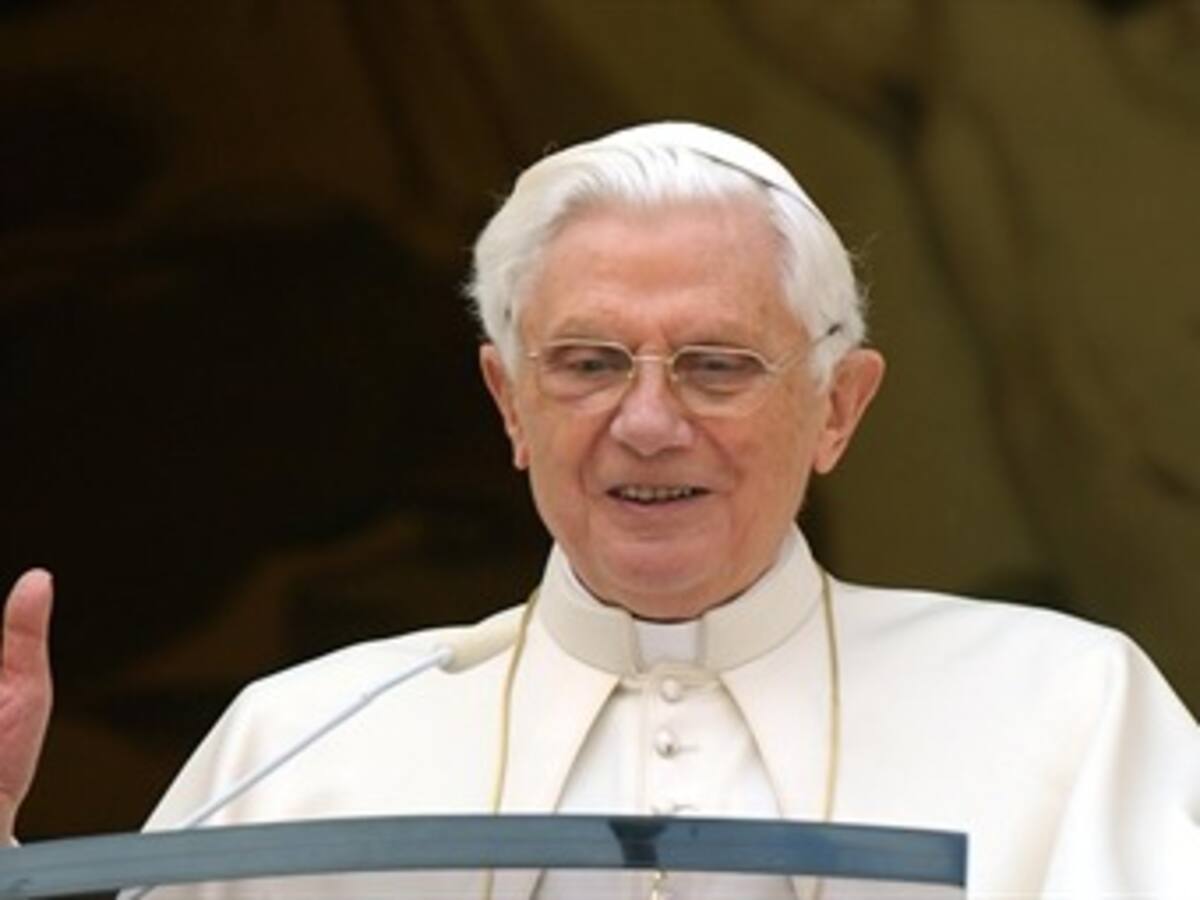 Papa hablando en español pide oraciones por él y por los cardenales del cónclave