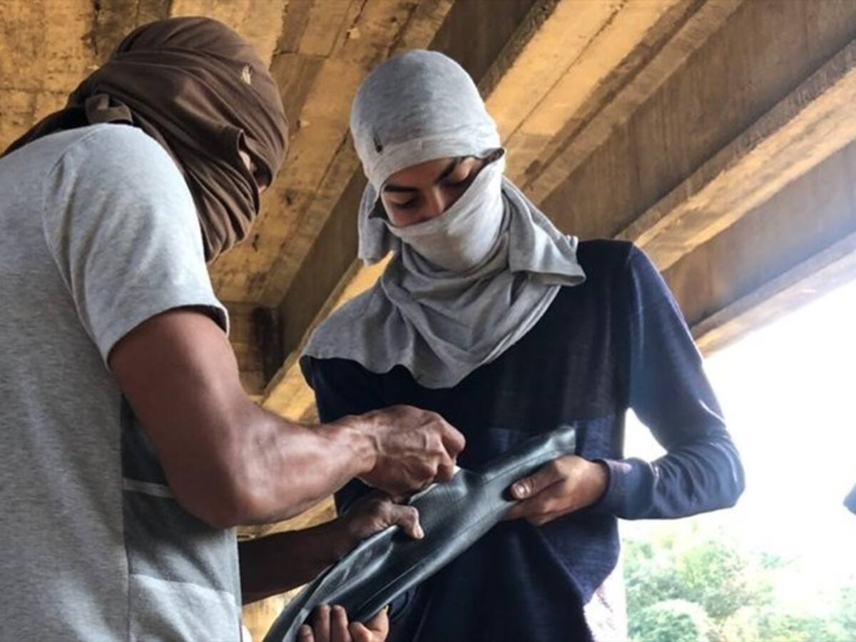 Venezolanos tratan de pasar a su país pero militares no lo permiten