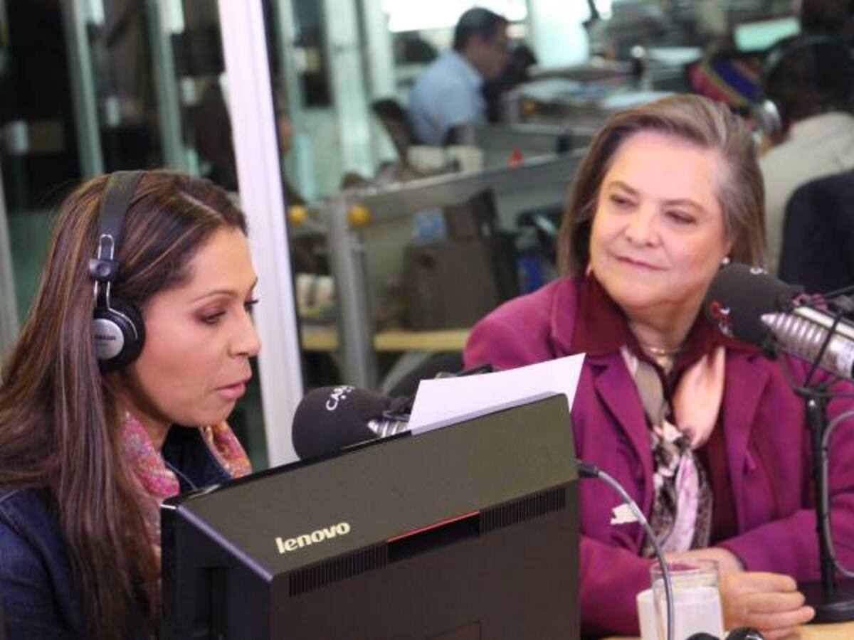 Clara López propone un gobierno de unidad para superar la polarización