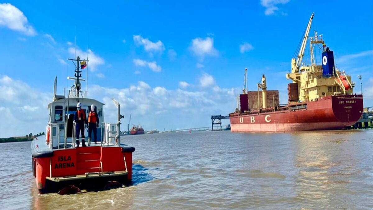 Findeter realiza contratación directa en dragado en Puerto de Barranquilla