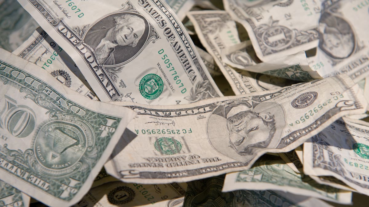 Subió o bajó? Precio del dólar HOY 27 de julio del 2026: así comienza la semana