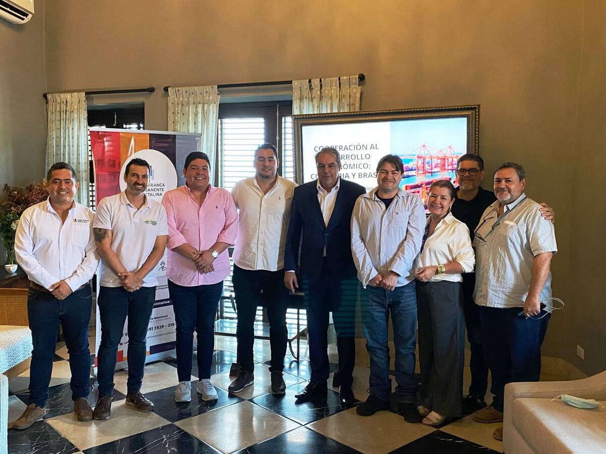 Zona Franca Cristalina y Cemento País protagonizan sinergias con empresarios brasileros