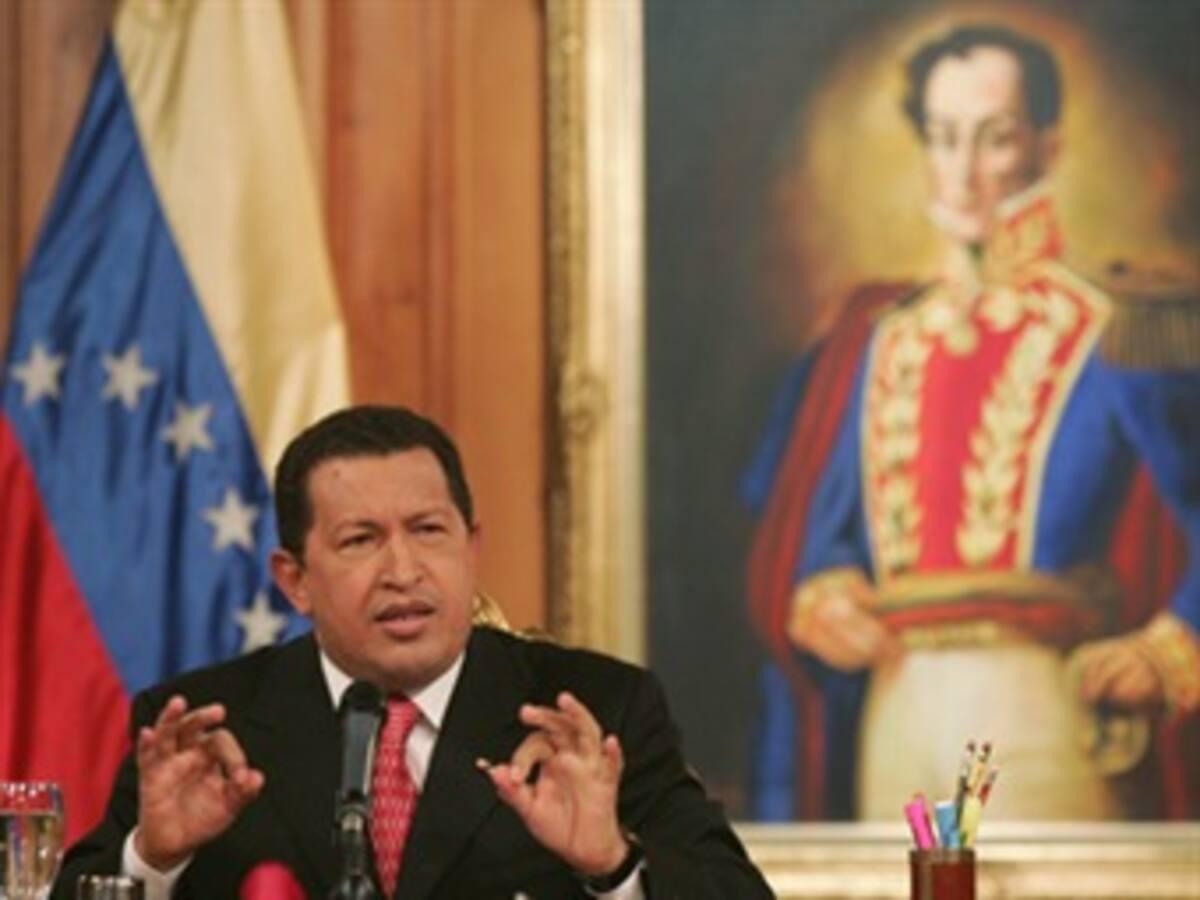 Hugo Chávez: denuncias de Colombia son parte de estrategia de EE.UU contra Venezuela
