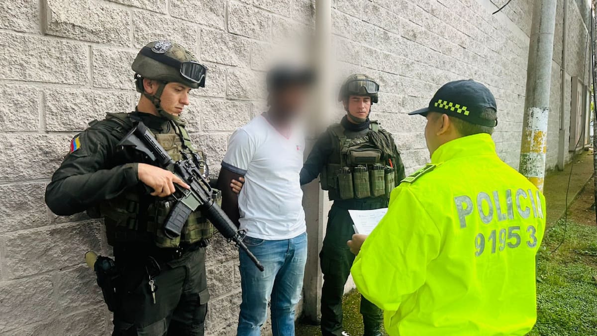 Cayó en Jamundí disidente Farc de Iván Mordisco encargado de lanzar explosivos con drones