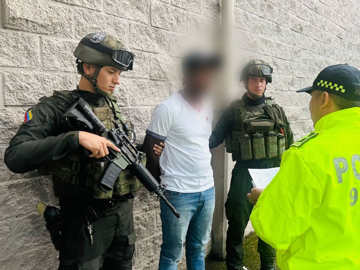 Cayó en Jamundí disidente Farc de Iván Mordisco encargado de lanzar explosivos con drones