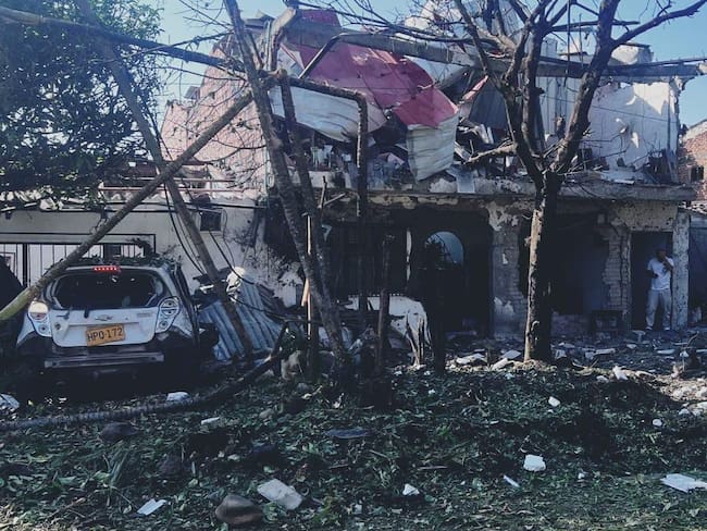 Estallido de carro bomba deja personas lesionadas en Potrerito, zona rural de Jamundí