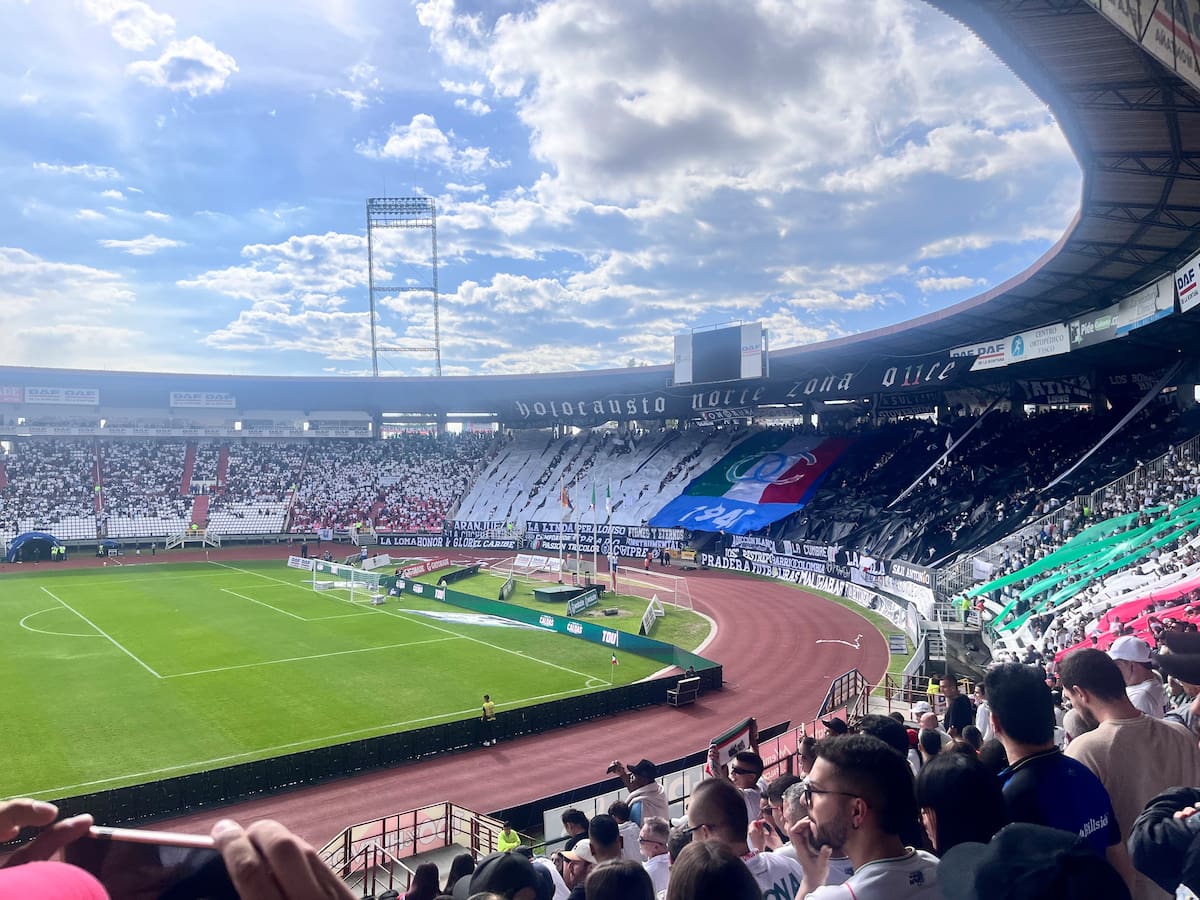 Carrera contrarreloj para iluminar el Estadio Palogrande en Manizales para partidos internacionales