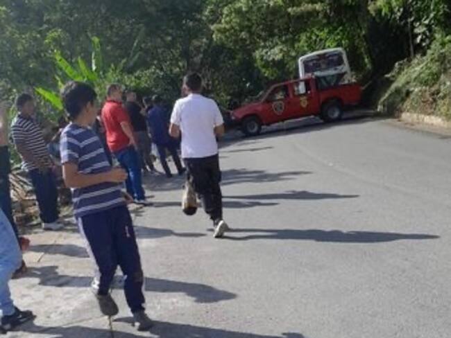 Accidente vehicular vía Neira - Aranzazu en Caldas. Fotografía: Nolbert Restrepo