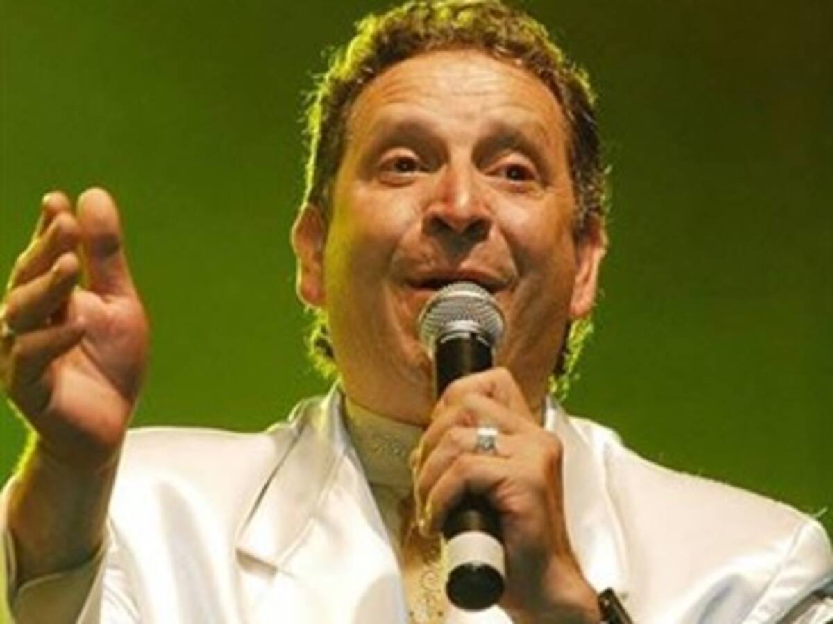 Darío Gómez presenta en Hoy x Hoy su más reciente trabajo "Eternamente Agradecido"
