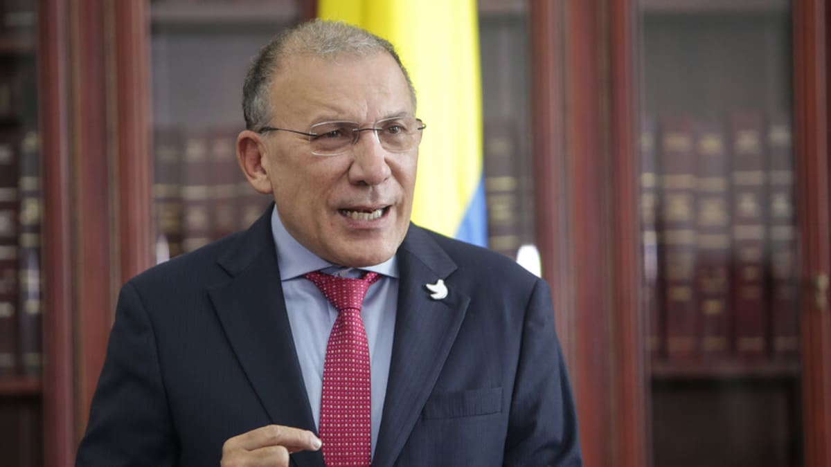 ¿Será candidato Roy Barreras en octubre?