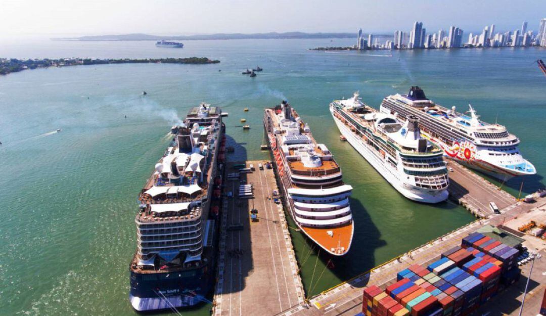 El 95% de los tripulantes deberá estar vacunado y garantizar zonas de aislamiento, son algunas de las medidas estipuladas.