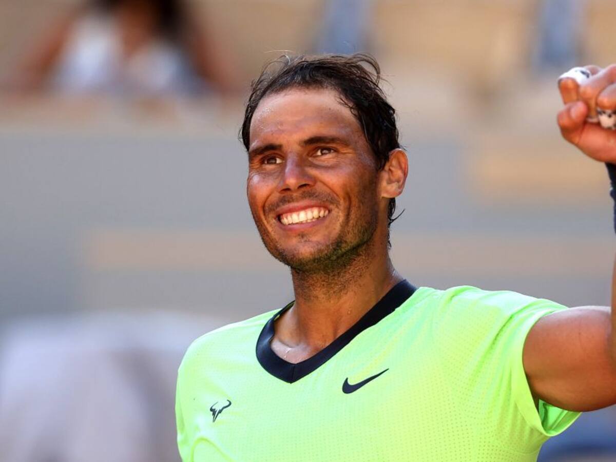 Rafael Nadal inicia con victoria la defensa de su título en Roland Garros