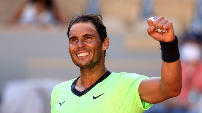 Rafael Nadal inicia con victoria la defensa de su título en Roland Garros