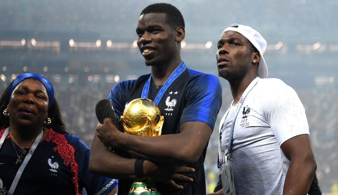 Paul Pogba junto a su hermano Mathias en la consagración de Francia durante el Mundial 2018.