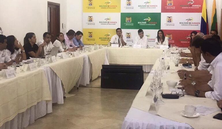 Reunión entre Rafael Pardo, ministro para el Posconflicto; la Gobernación de Bolívar y entidades del Gobierno Nacional. 