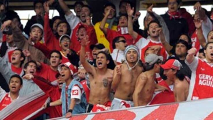 Escuche la crónica de cómo viven los hinchas de Santa Fe horas antes del encuentro