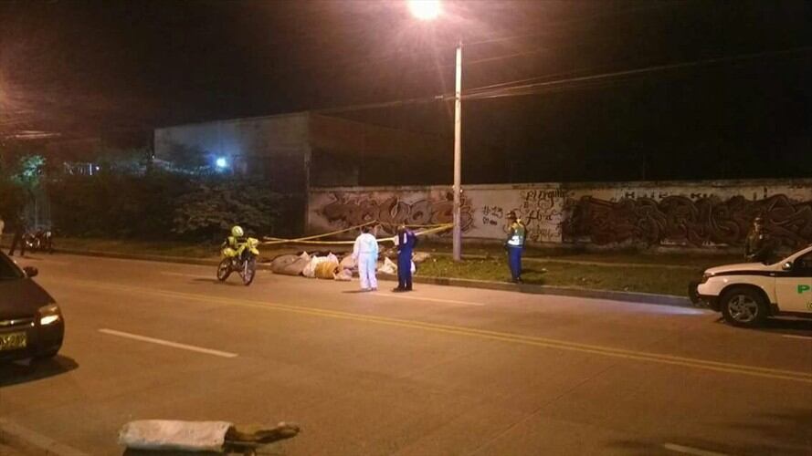 Fue hallado el cadáver de un hombre de aproximadamente 40 años envuelto en un colchón. Foto: Erika Rebolledo (W Radio)