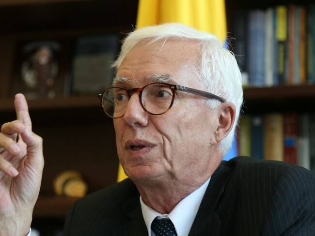 Los integrantes del nuevo proyecto político empezaron los tramites ante el Consejo Nacional Electoral para que les sean reconocidos los derechos que tienen las organizaciones políticas.