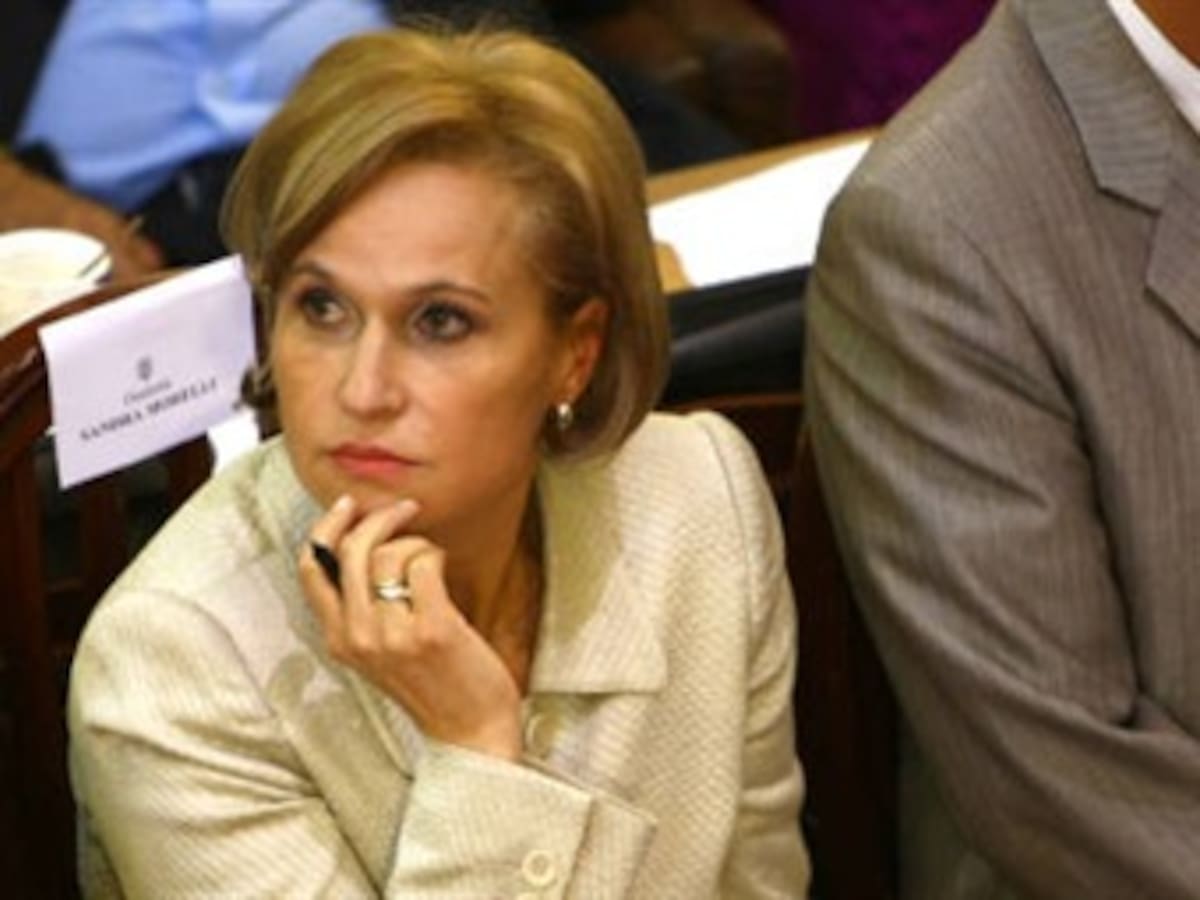 Contraloría suspende todas las investigaciones que adelanta a funcionarios con fuero