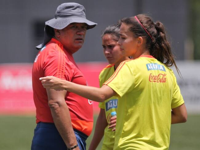 Nelson Abadía no continuará a cargo de la Selección femenina