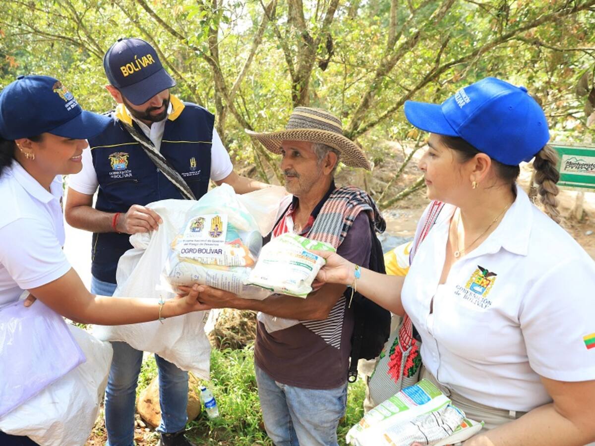Entregaron ayudas a damnificados de San Mateo y cabildo indígena en Montecristo