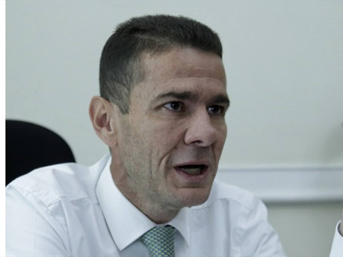 Cambio Radical anuncia que apoyará reforma tributaria del Gobierno