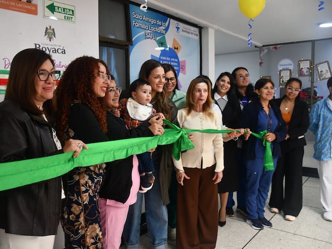 El espacio cuenta con nuevos equipos para conservar la leche materna y brindar acompañamiento.