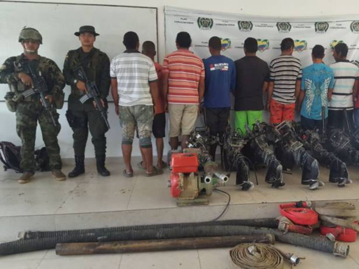 Desmantelan banda que explotaba ilegalmente el rio Cauca