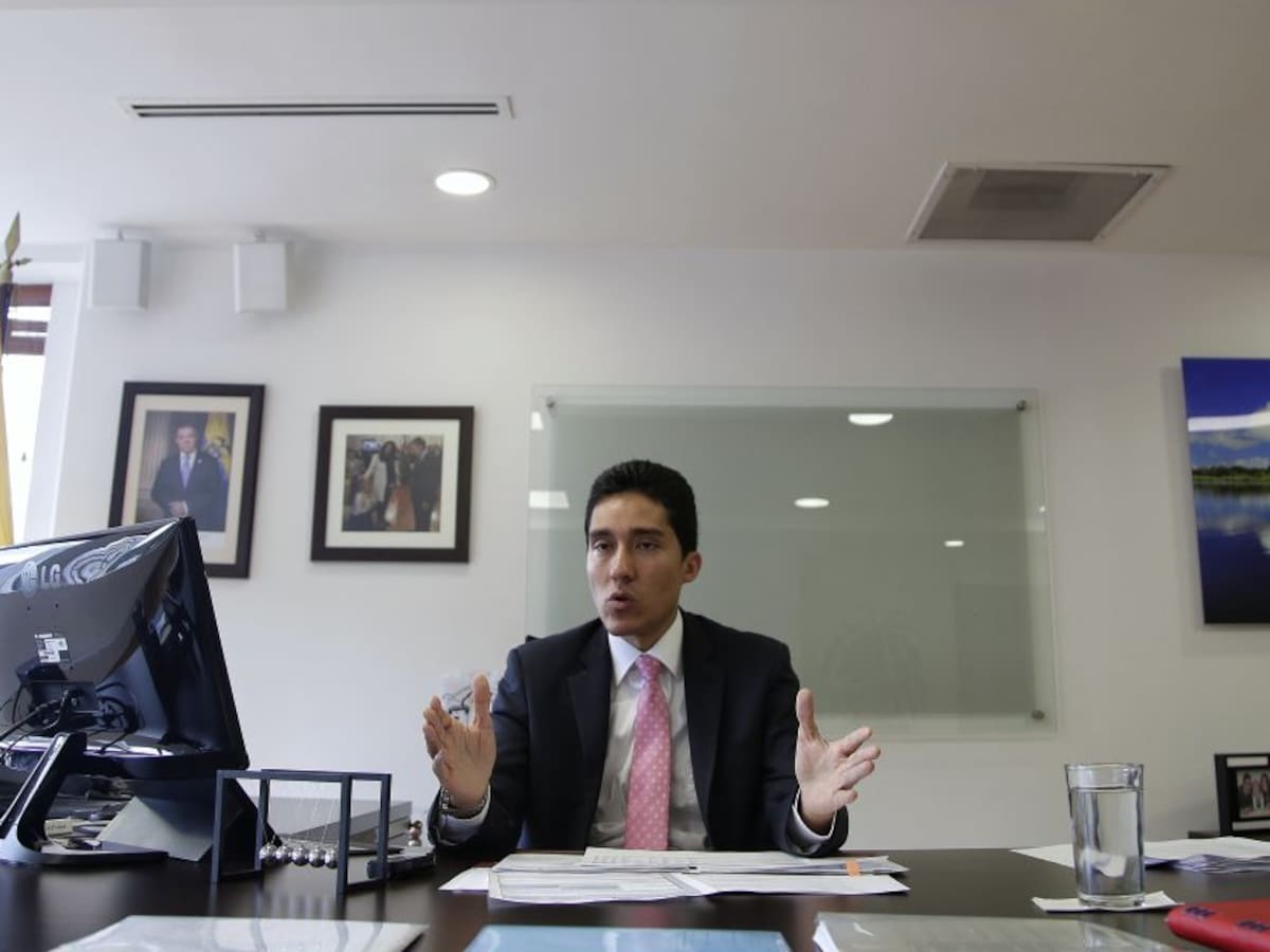 Fedesarrollo plantea eliminar los tres días sin IVA