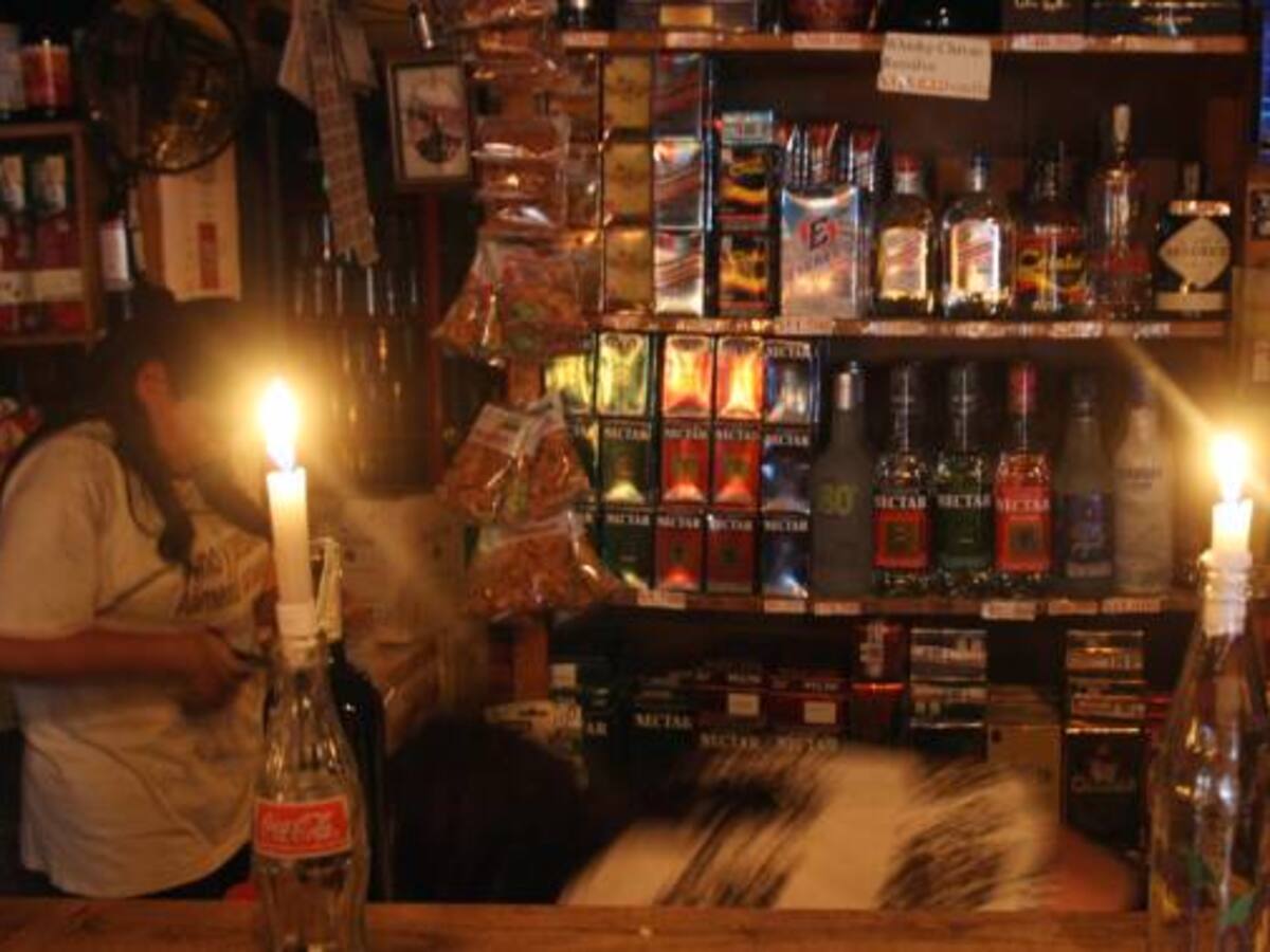 Apagón en cinco municipios de Córdoba por daño en subestación