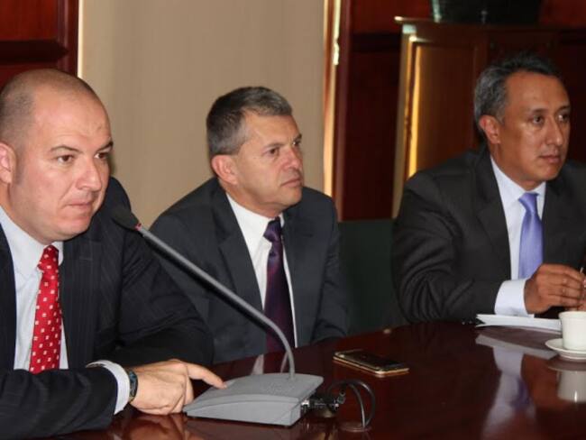 Minambiente se reúne con alcaldes de la cuenca del río Bogotá para impulsar desarrollo sostenible en el territorio