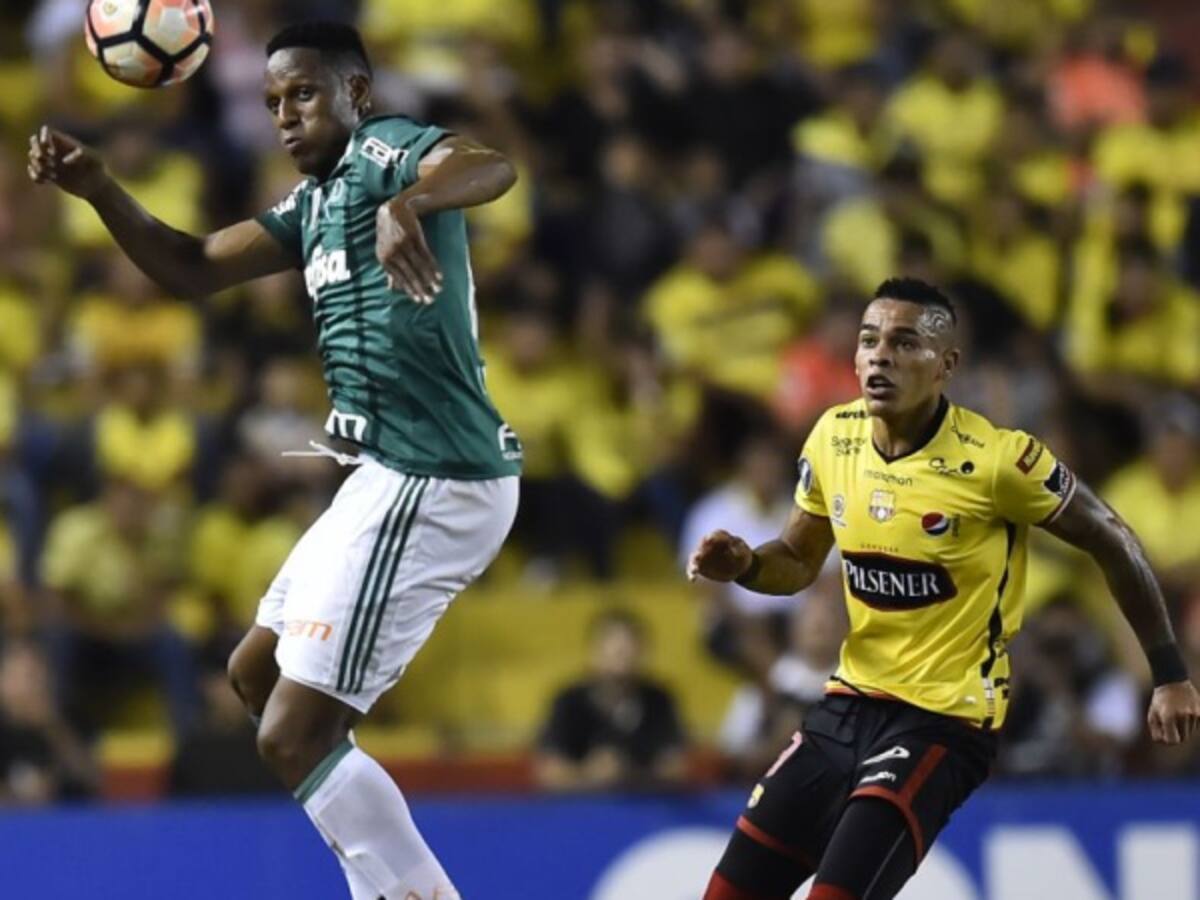 Mina presenta una fractura leve en el pie y se perderá los juegos de Eliminatorias